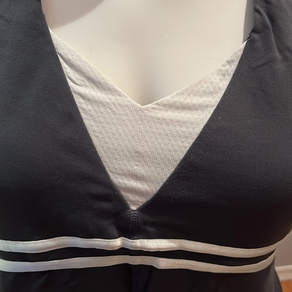 Lululemon Tank Size 12 - Picture 2 of 5